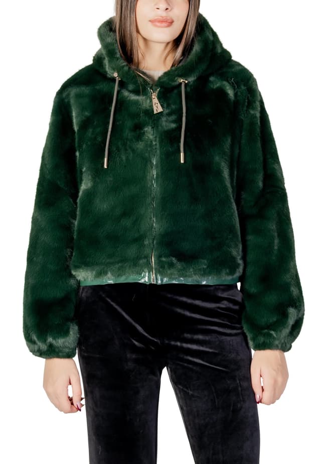 Ayfee Яке Жени