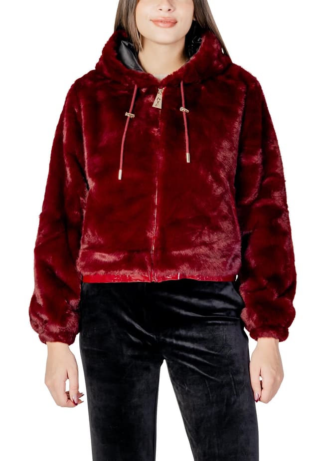 Ayfee Яке Жени