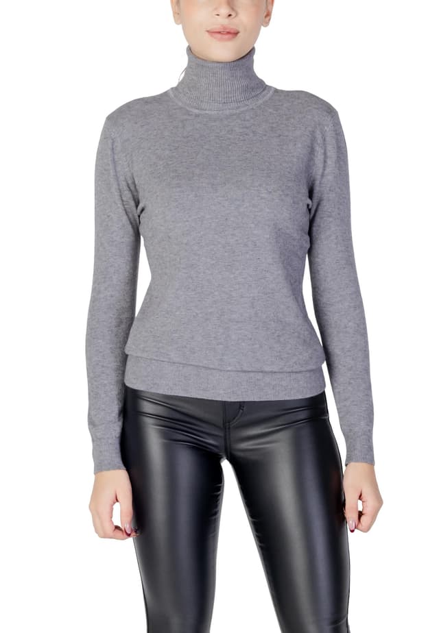 Choral Плетиво Жени