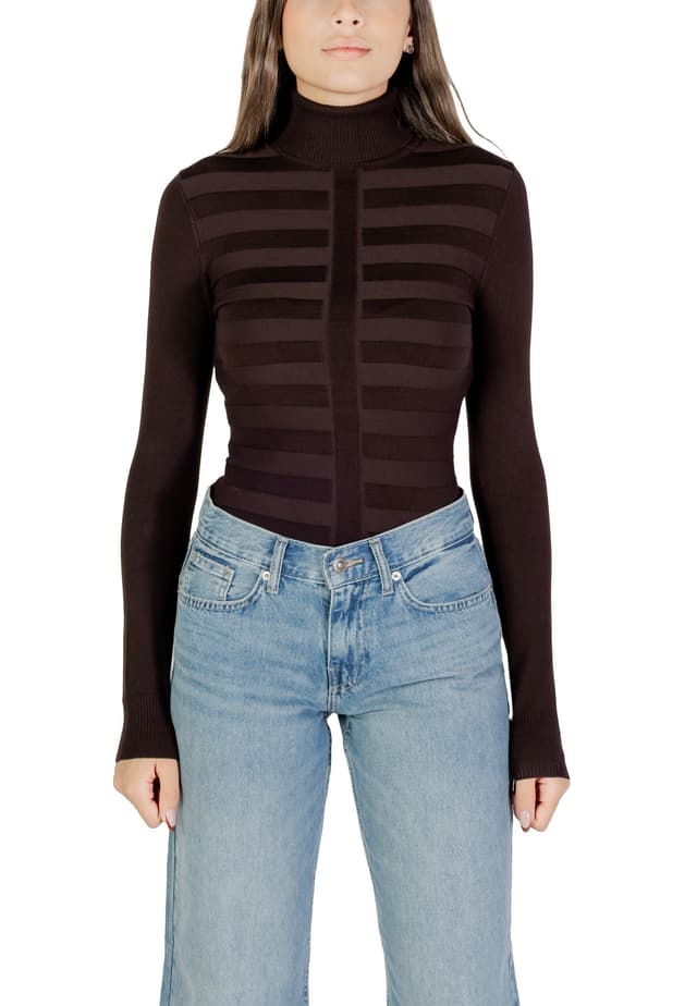 Morgan De Toi Плетиво Жени