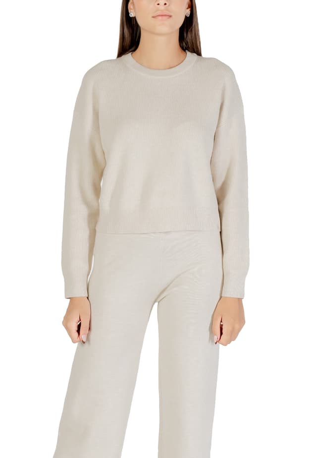 Choral Плетиво Жени