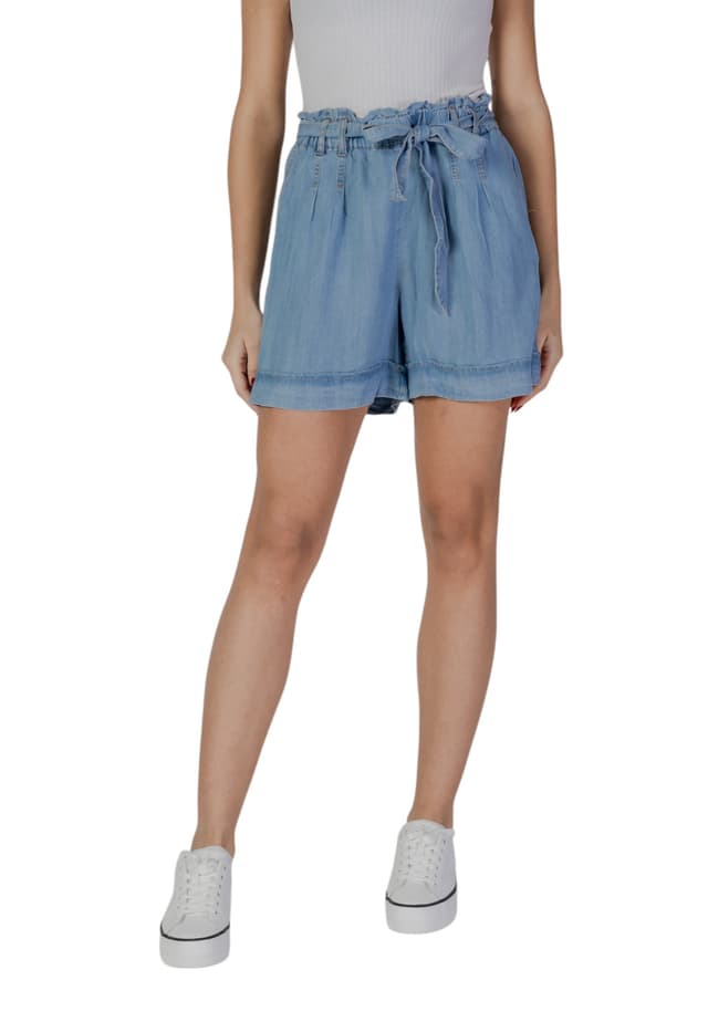 B.young Къси панталони Жени