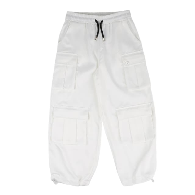 САТЕНЕНИ ТОВАРНИ ПАНТАЛОНИ МОМИЧЕ