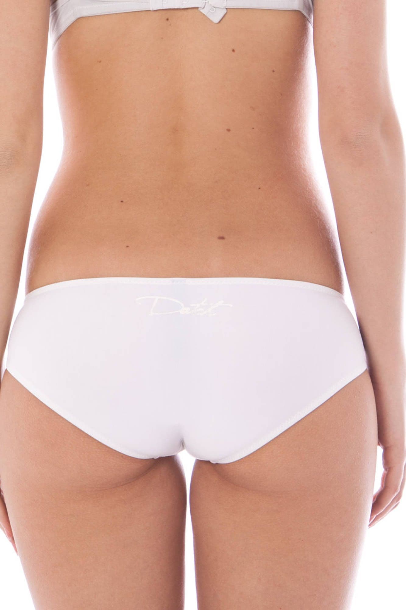 ЧАСТИ ЗА КОСТЮМ ДАТЧ ПОД БЯЛА ЖЕНА - DATCH