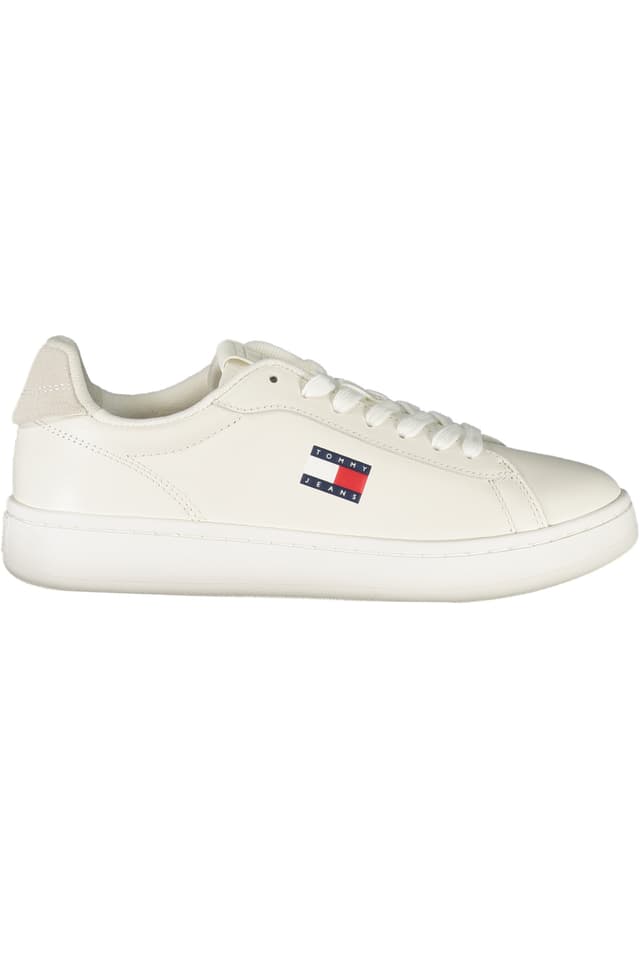 ДАМСКИ БЕЛИ СПОРТНИ ОБУВКИ TOMMY HILFIGER