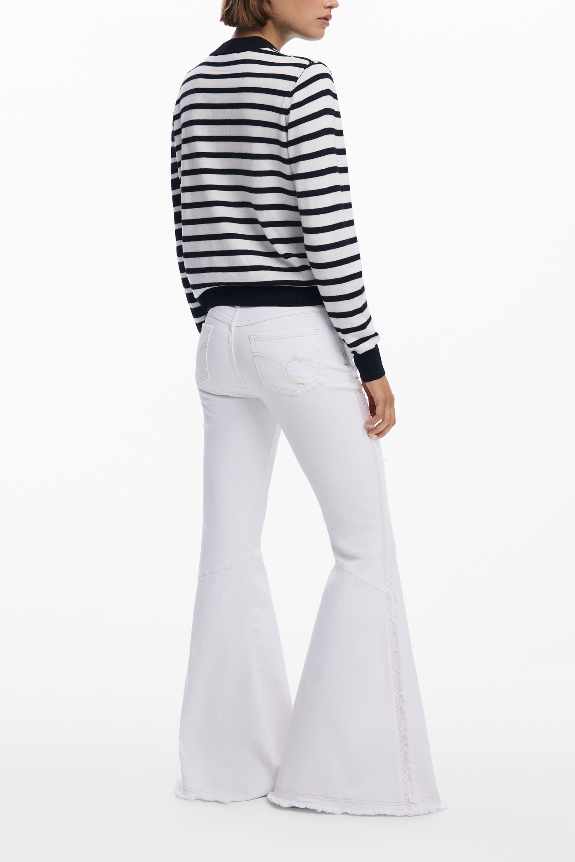 DESIGUAL ДАМСКИ ЧЕРЕН ПУЛОВЕР - DESIGUAL