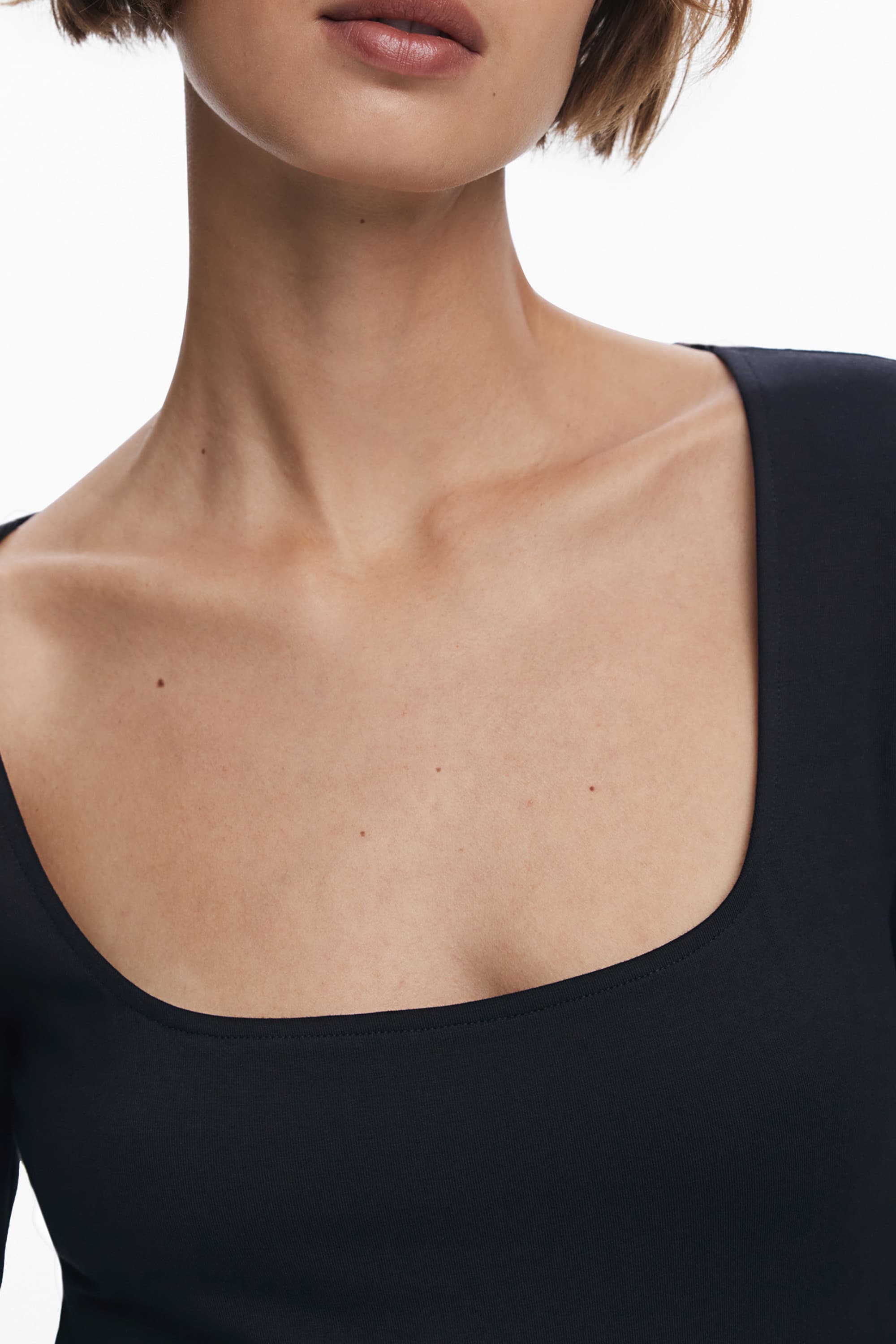 Дълга черна рокля за жени DESIGUAL - DESIGUAL