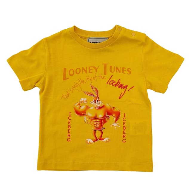 Тениска с къс ръкав