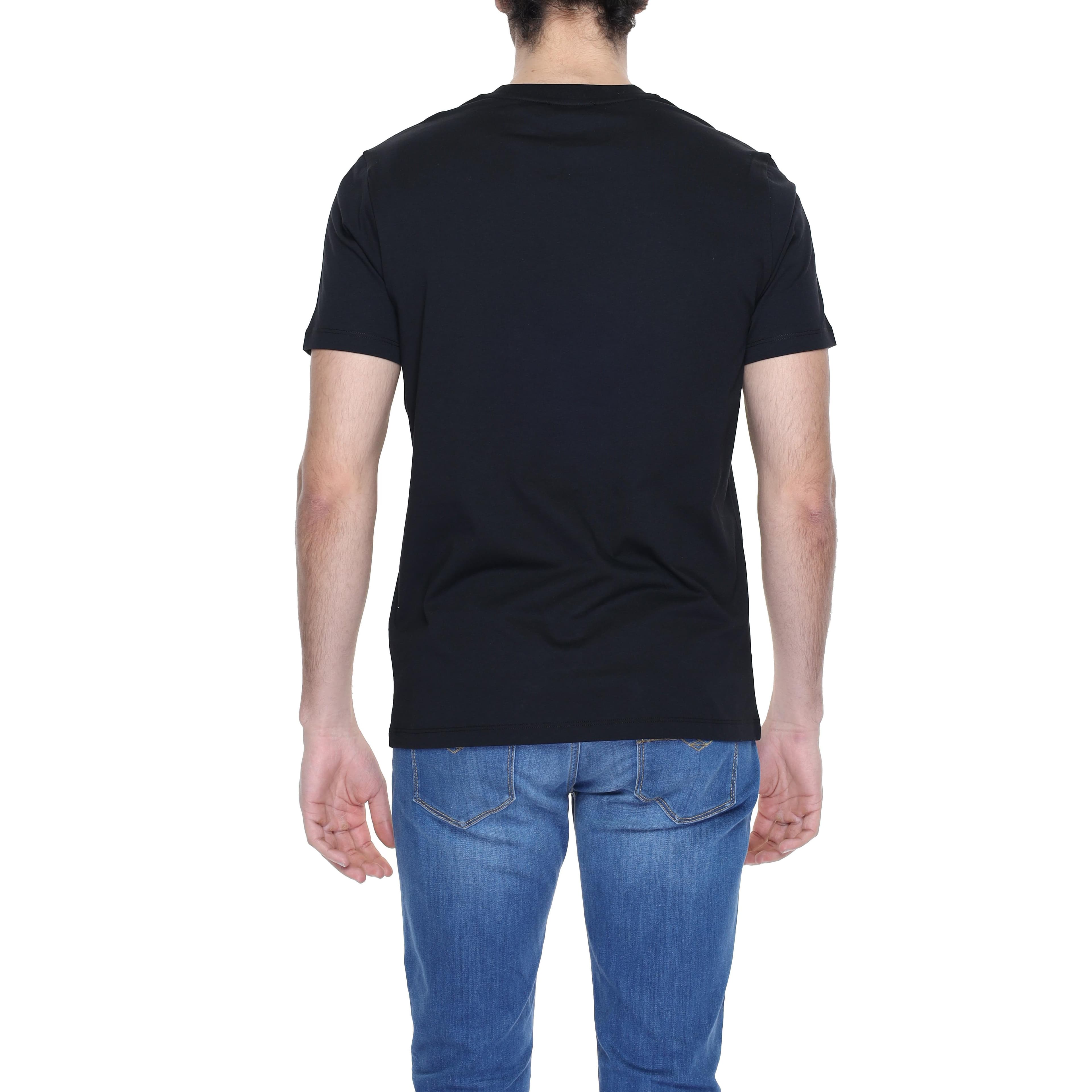 Тениска мъжe