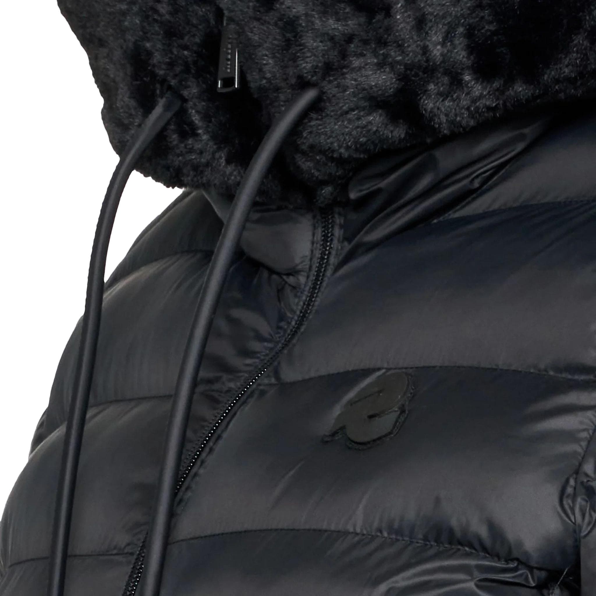 Яке за момиче