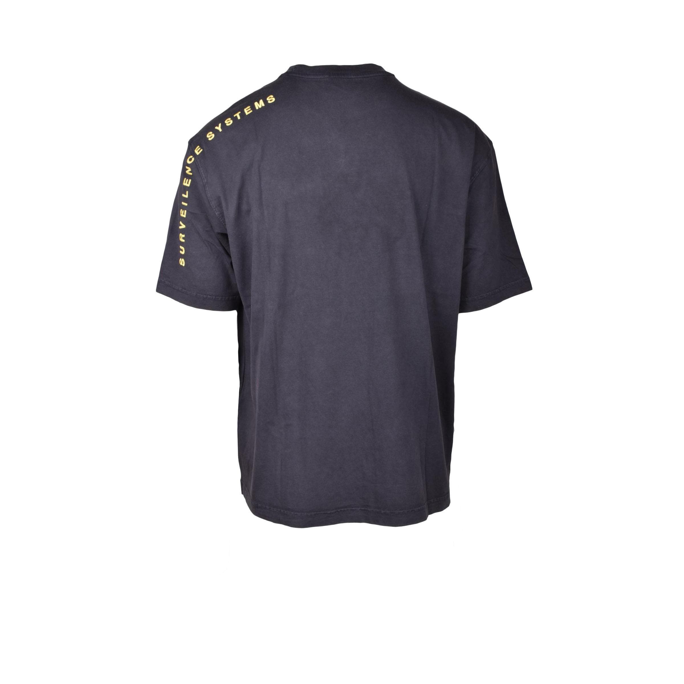 Тениска мъжe