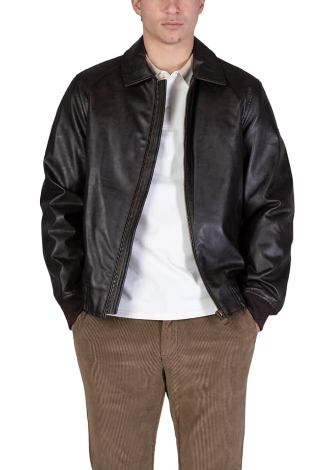 Guess Яке МЪЖe