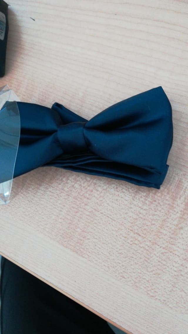 Punto Sella Cravatte Вратовръзка МЪЖe