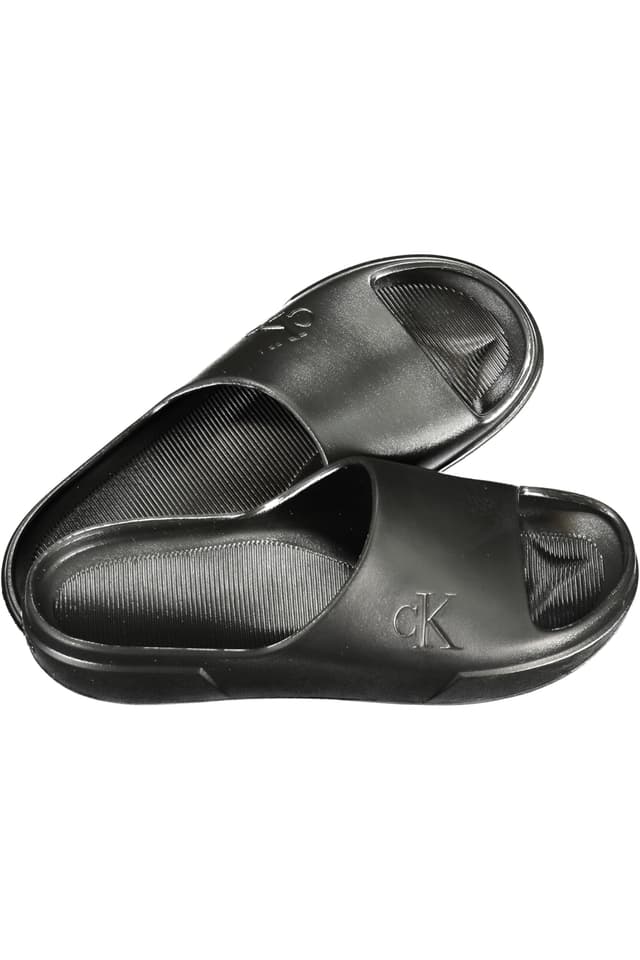 МЪЖКИ ЧЕРНИ ЧЕХЛИ CALVIN KLEIN